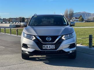 2020 Nissan Qashqai - Thumbnail