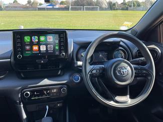 2020 Toyota Yaris - Thumbnail