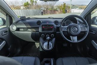 2011 Mazda Demio - Thumbnail