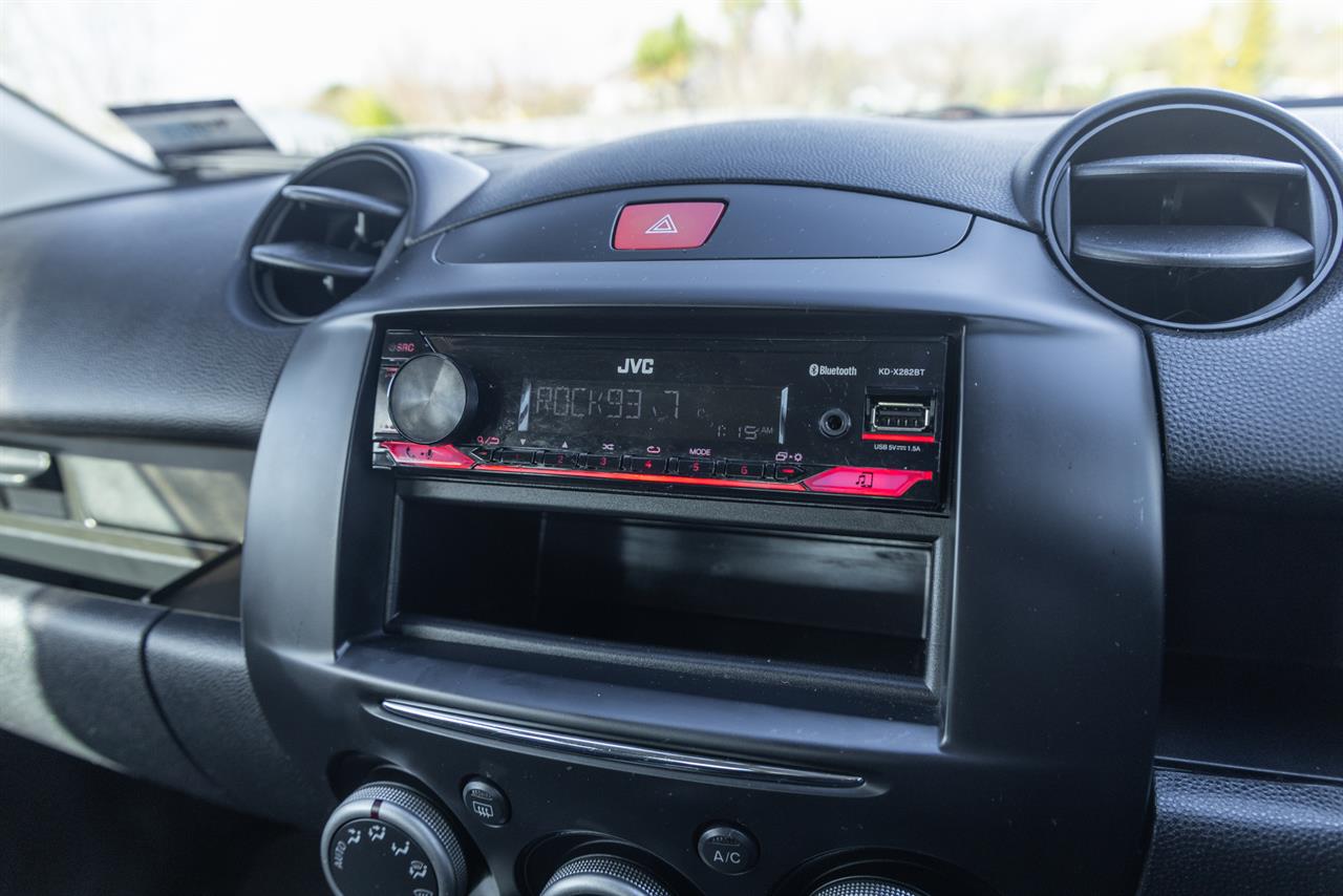 2011 Mazda Demio