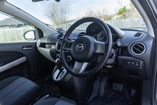 2011 Mazda Demio - Thumbnail