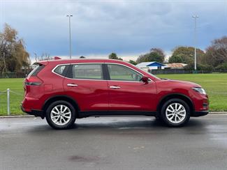 2021 Nissan X-Trail - Thumbnail