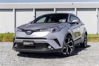 2017 Toyota C-HR - Thumbnail
