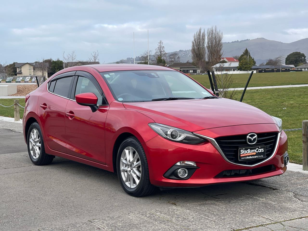 2014 Mazda Axela
