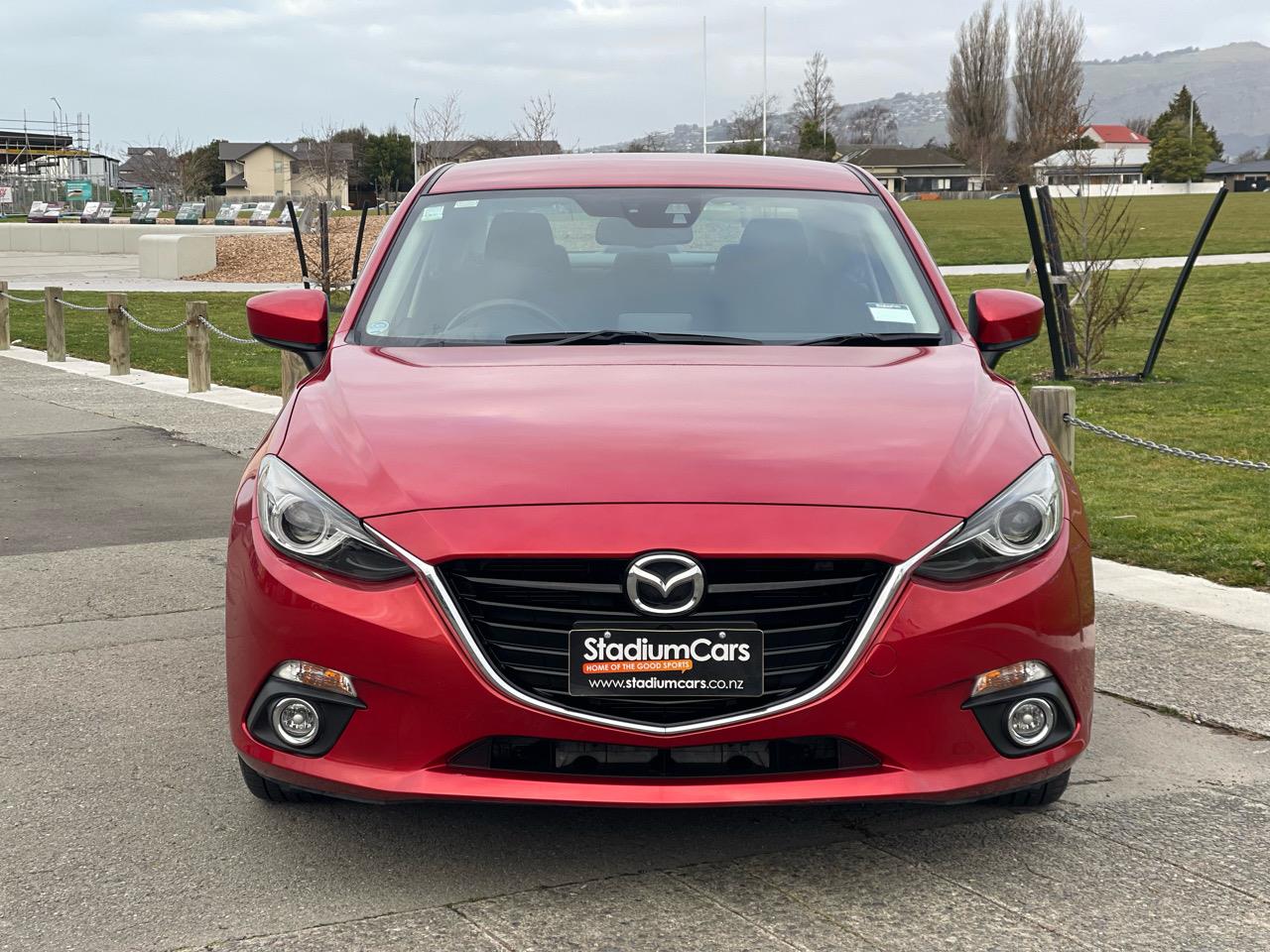 2014 Mazda Axela