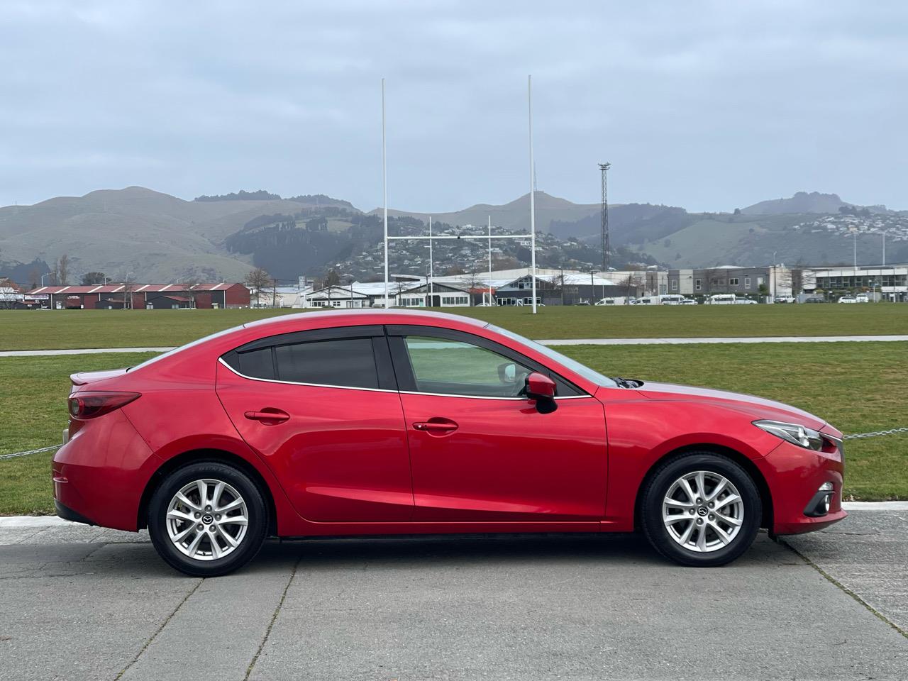2014 Mazda Axela