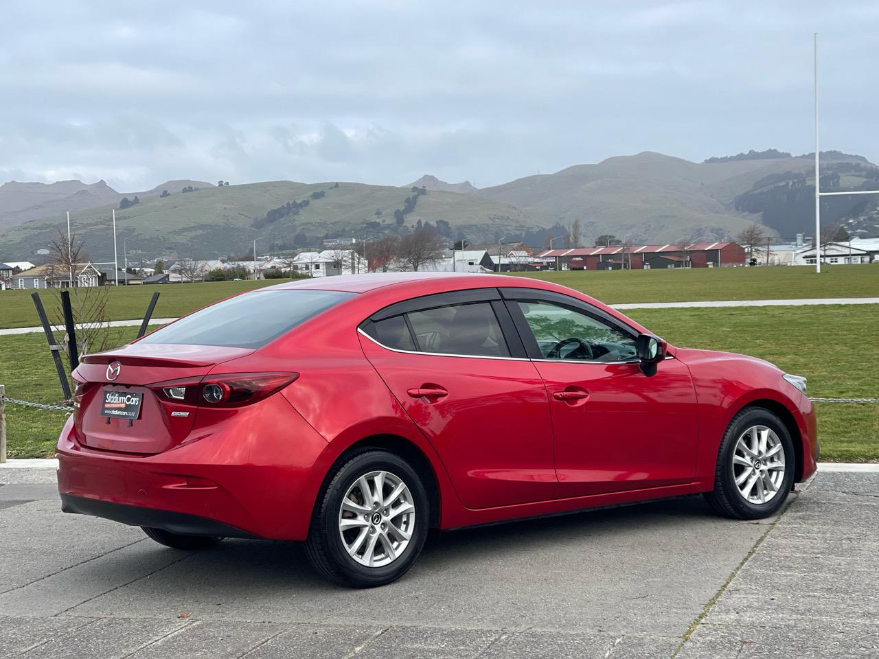 2014 Mazda Axela