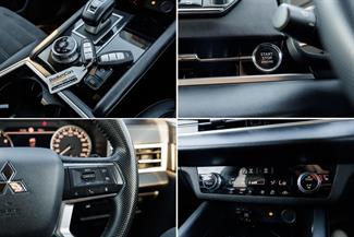 2024 Mitsubishi Outlander - Thumbnail