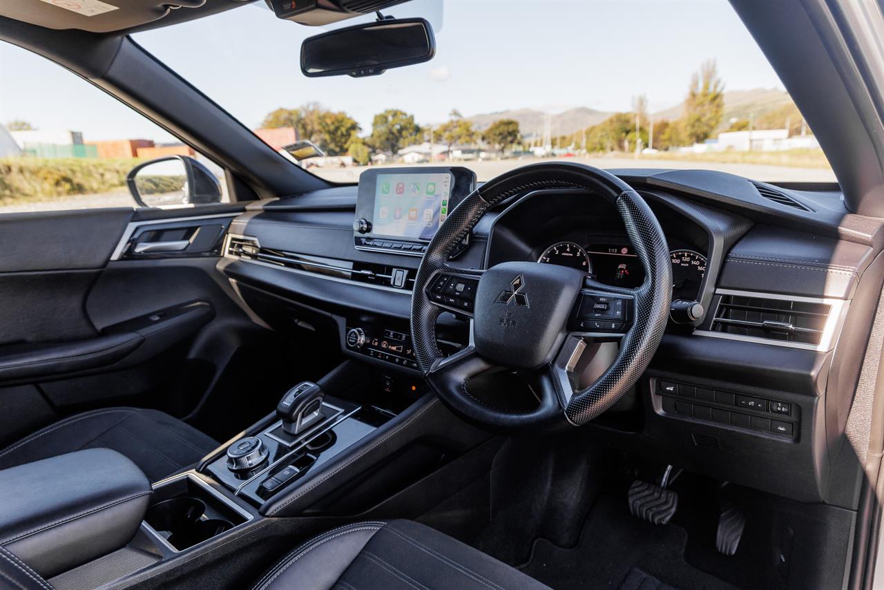 2024 Mitsubishi Outlander