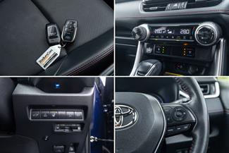 2020 Toyota RAV4 - Thumbnail