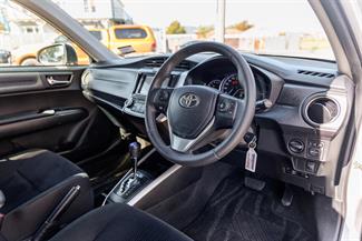 2013 Toyota Corolla - Thumbnail