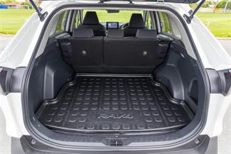 2019 Toyota RAV4 - Thumbnail