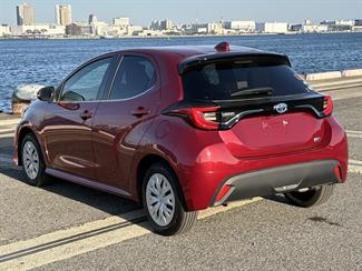2020 Toyota Yaris - Thumbnail