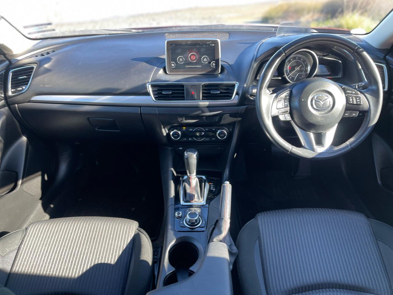2014 Mazda Axela