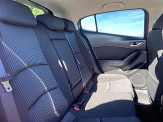 2014 Mazda Axela - Thumbnail
