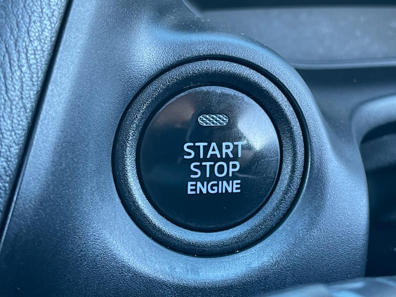 2014 Mazda Axela