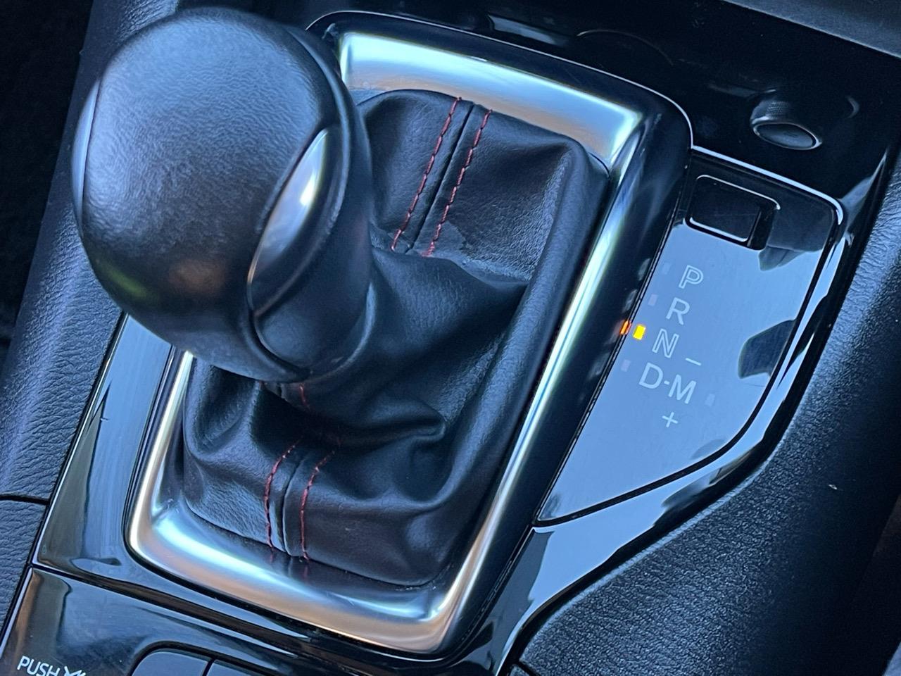 2014 Mazda Axela