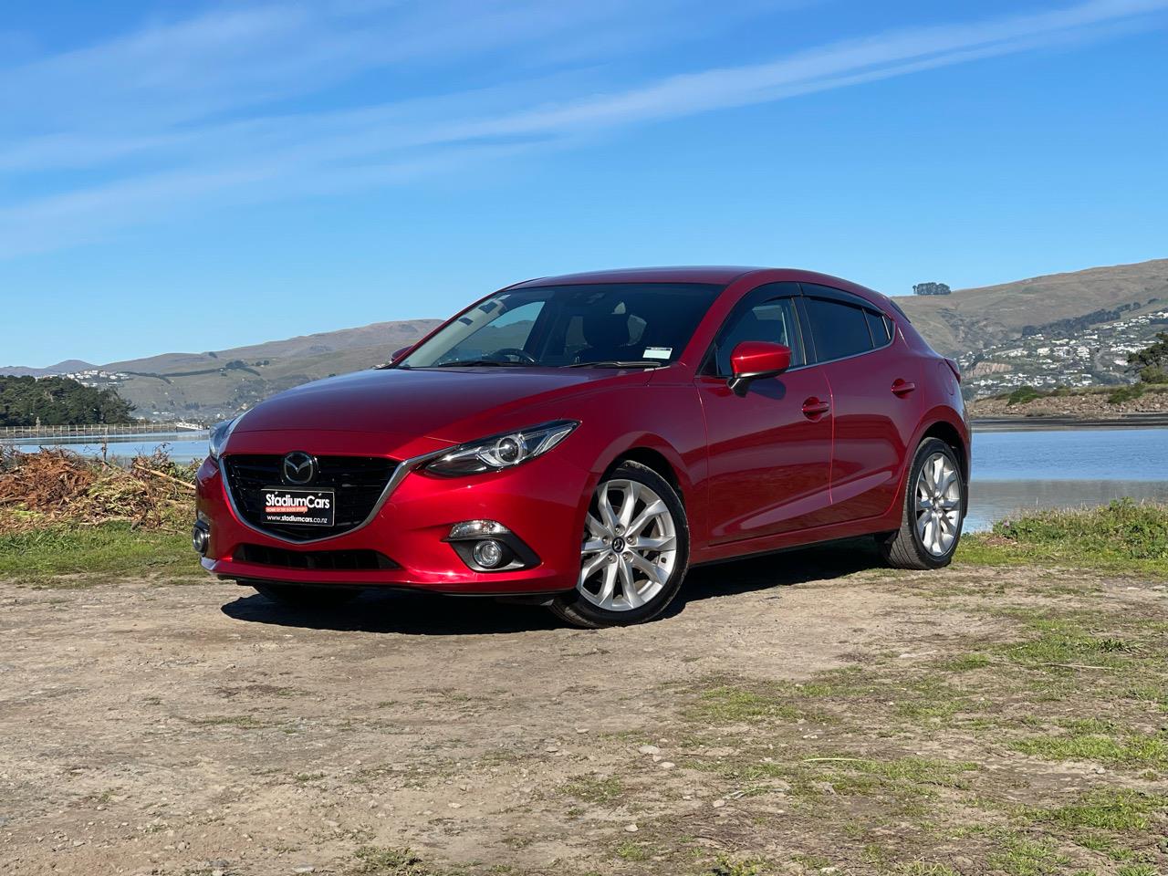 2014 Mazda Axela