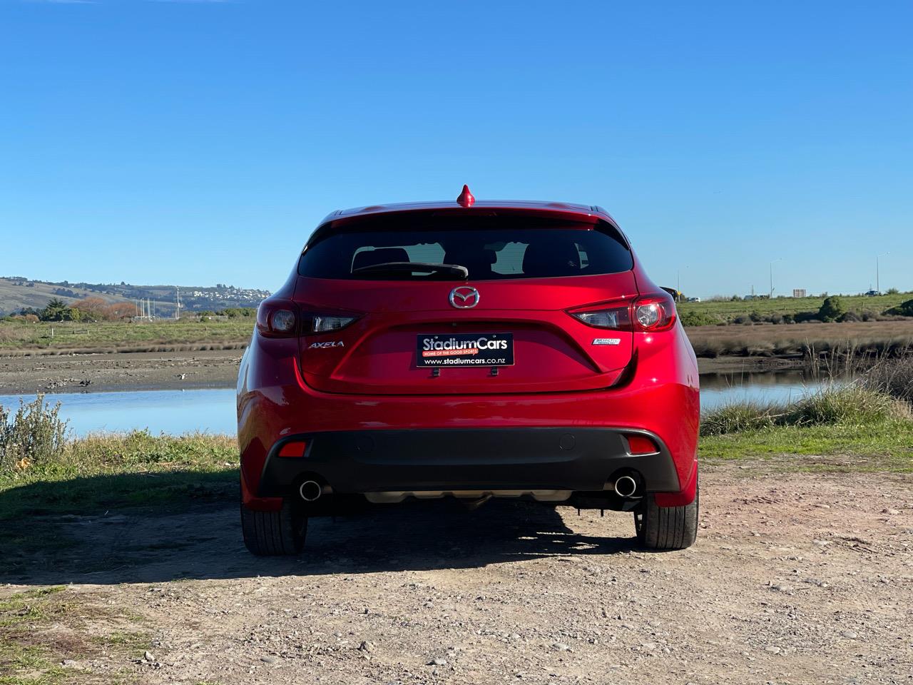 2014 Mazda Axela