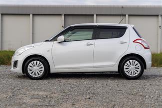 2014 Suzuki Swift - Thumbnail