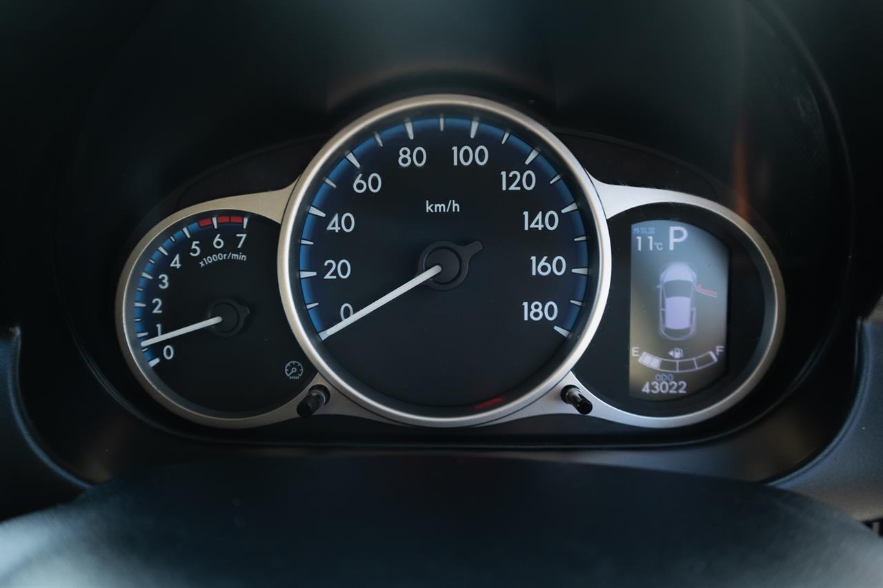 2012 Mazda Demio