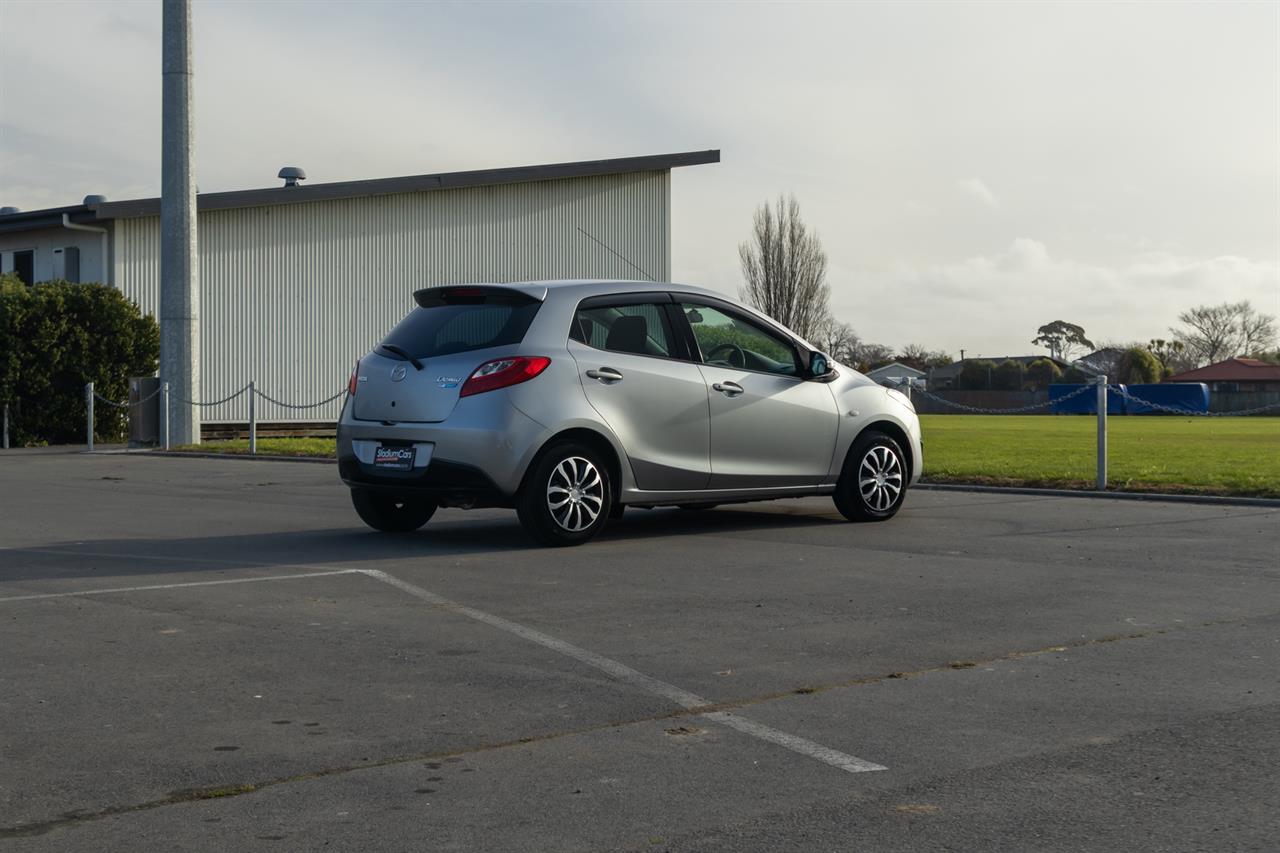 2012 Mazda Demio