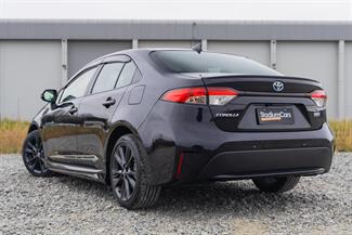 2020 Toyota Corolla - Thumbnail