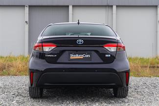 2020 Toyota Corolla - Thumbnail