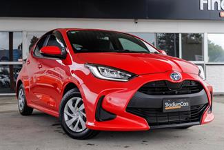 2020 Toyota Yaris - Thumbnail