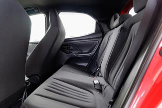 2020 Toyota Yaris - Thumbnail