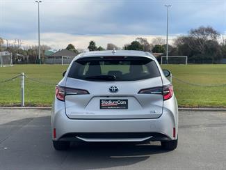 2020 Toyota Corolla - Thumbnail
