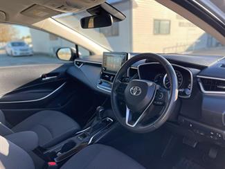 2020 Toyota Corolla - Thumbnail