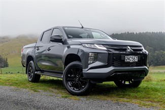 2024 Mitsubishi Triton - Thumbnail