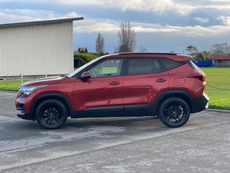 2021 Kia Seltos - Thumbnail