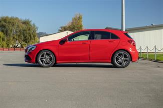 2018 Mercedes-Benz A180 - Thumbnail