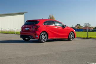 2018 Mercedes-Benz A180 - Thumbnail