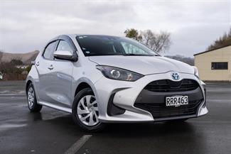 2020 Toyota Yaris - Thumbnail