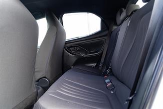 2020 Toyota Yaris - Thumbnail