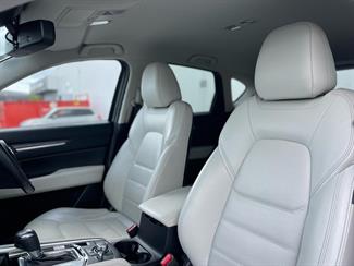 2017 Mazda CX-5 - Thumbnail