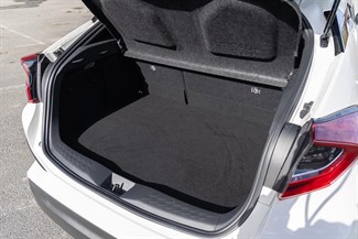 2019 Toyota C-HR - Thumbnail