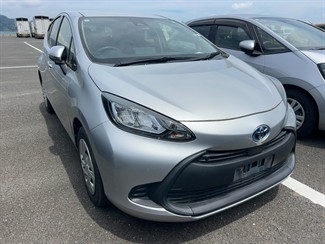 2021 Toyota AQUA - Thumbnail