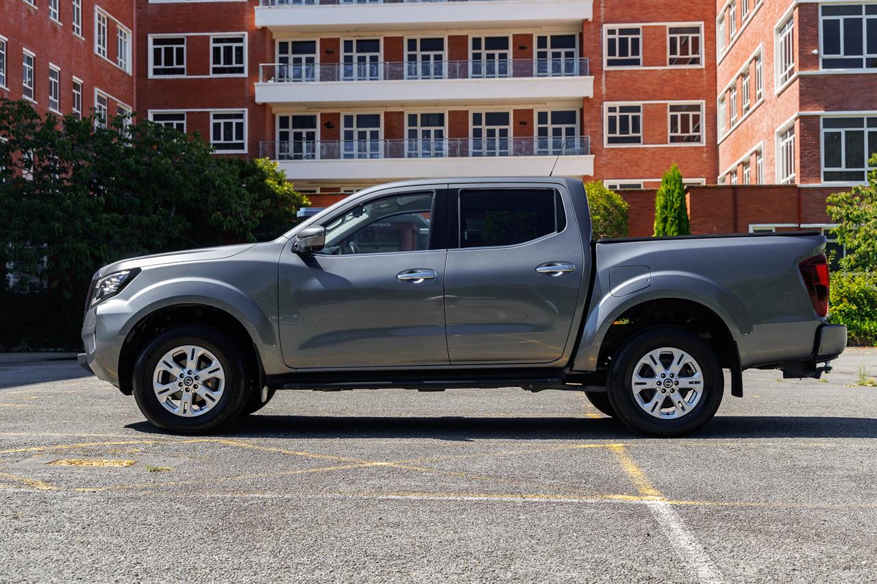 2021 Nissan Navara