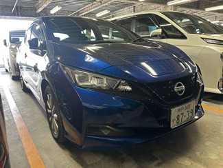 2022 Nissan Leaf - Thumbnail
