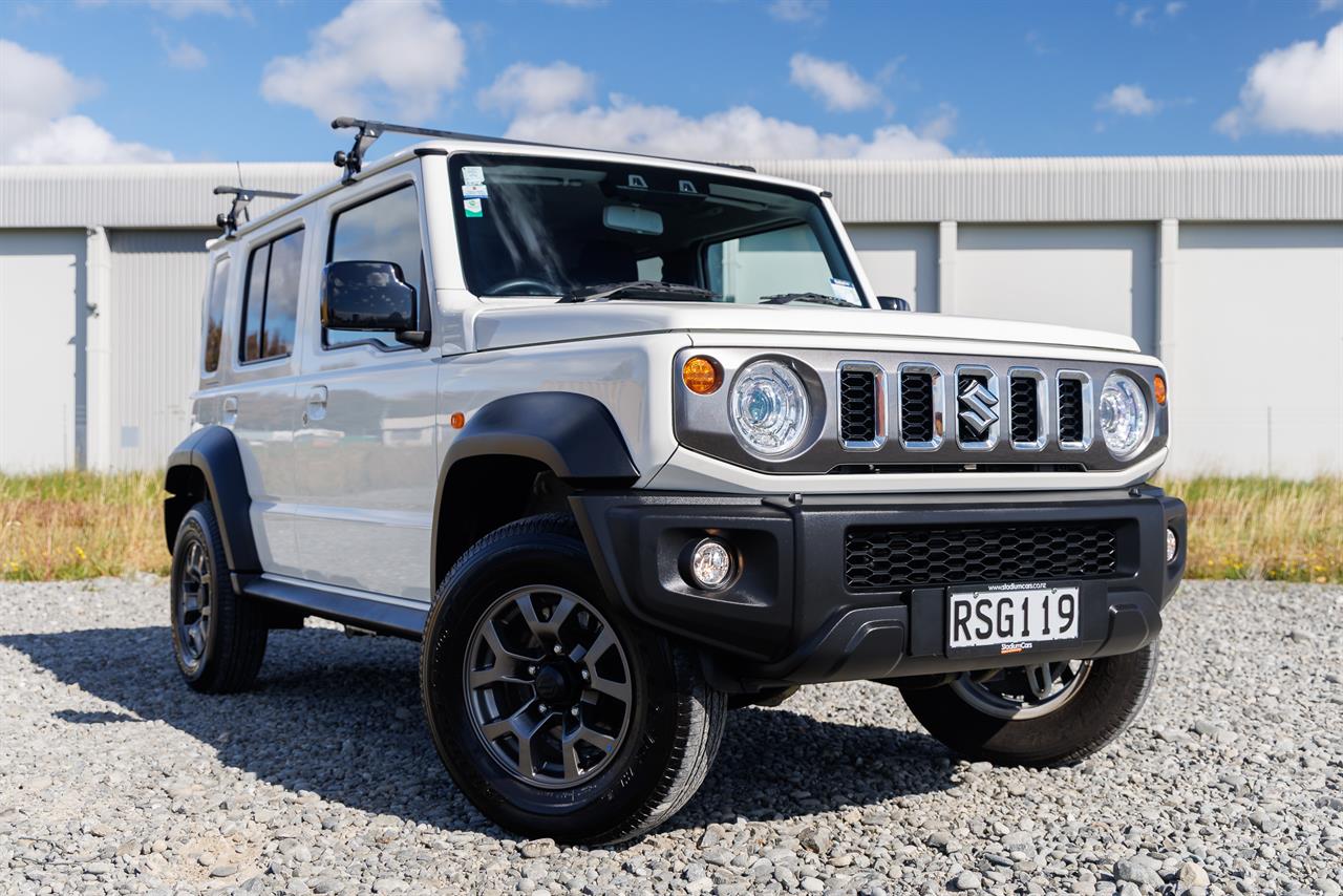 2025 Suzuki Jimny