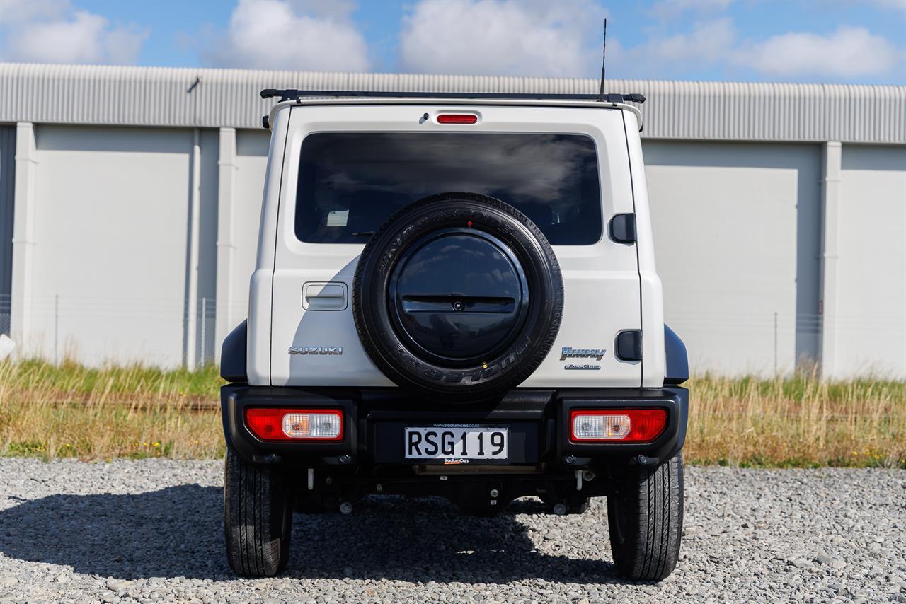 2025 Suzuki Jimny