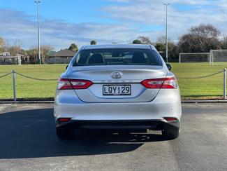 2018 Toyota Camry - Thumbnail