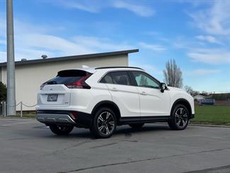 2023 Mitsubishi Eclipse Cross - Thumbnail