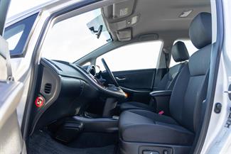 2013 Toyota SAI - Thumbnail