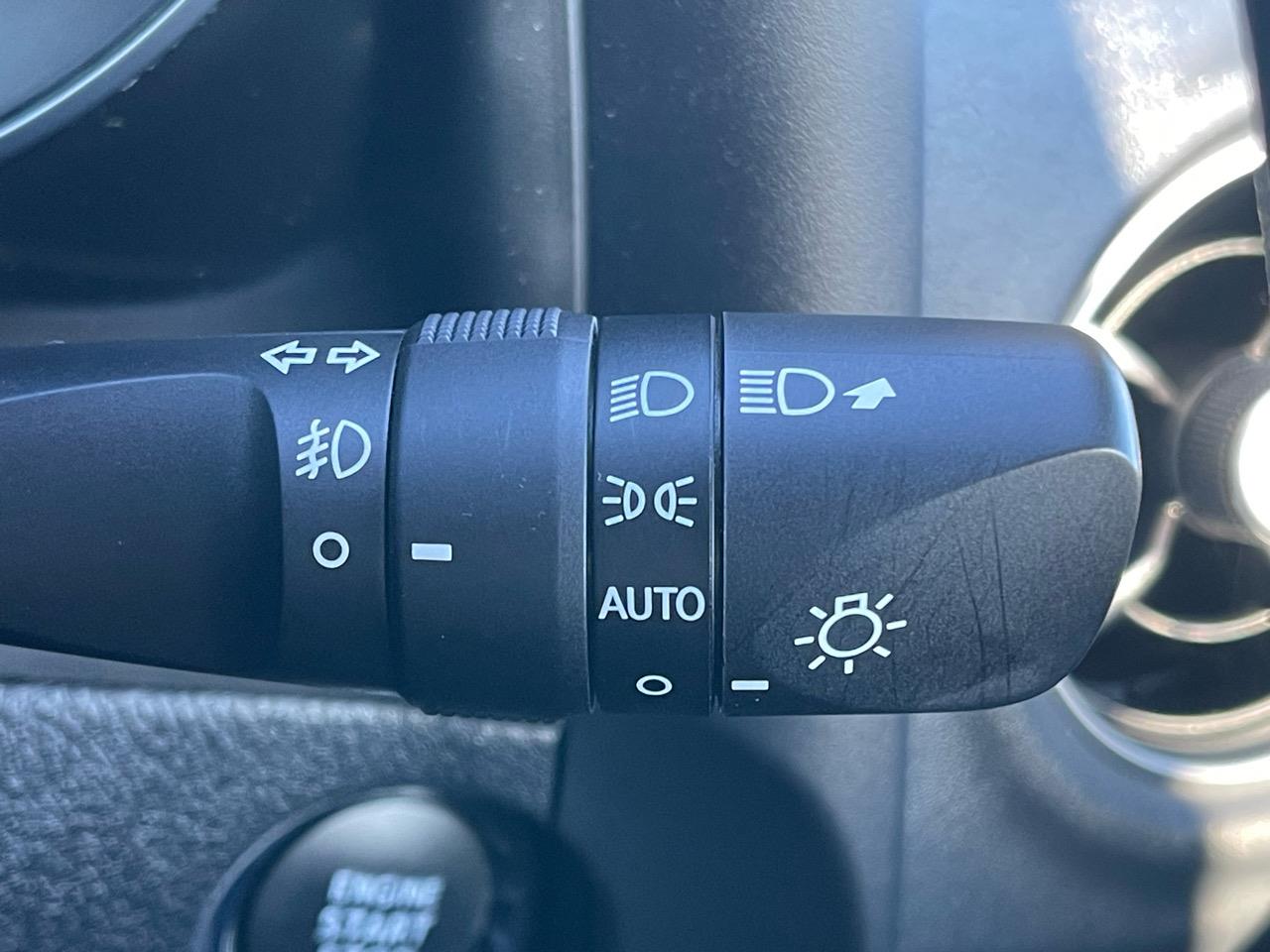 2017 Toyota Auris