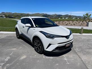 2018 Toyota C-HR - Thumbnail